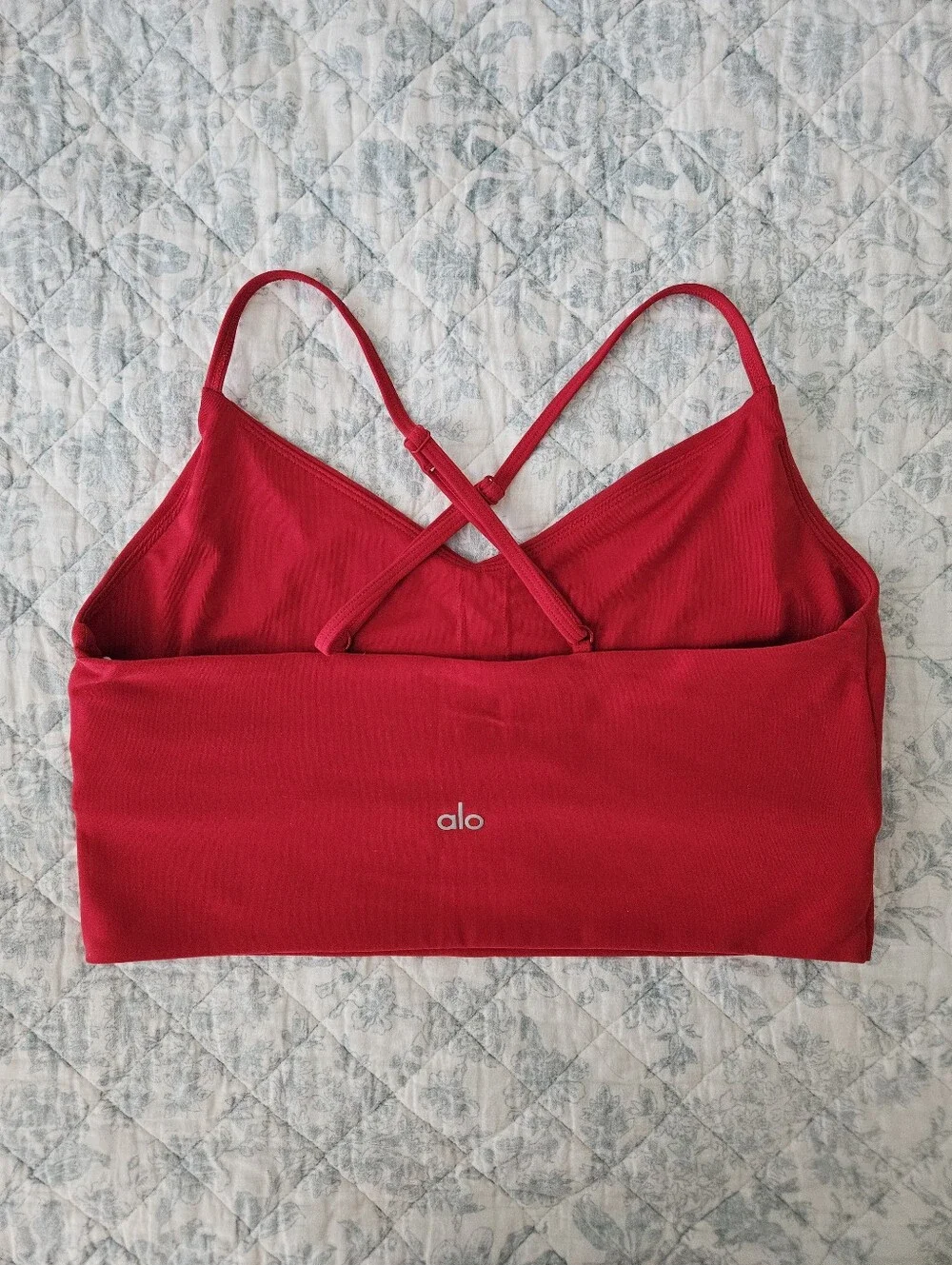 Alo Yoga Soft Highlight Bra Size Large Bold Red
